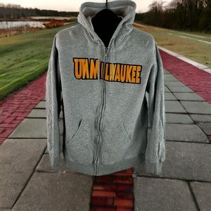 University of Milwaukee zip-up Hoodie Women’s Size XL.